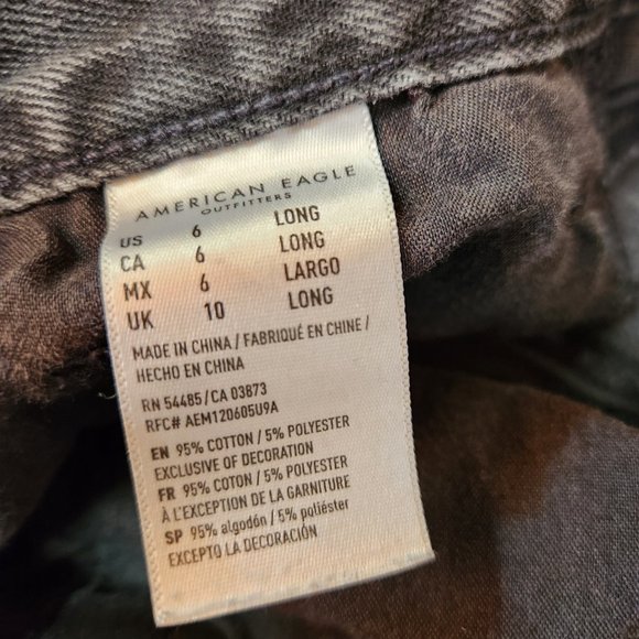 American Eagle Mom Jeans - small (long) - Picture 4 of 4